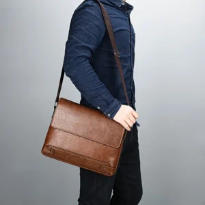bf1cdd54-ec52-46de-b86e-d76cf7e9f625.webp Men'S Vintage Brown Satchel Bag